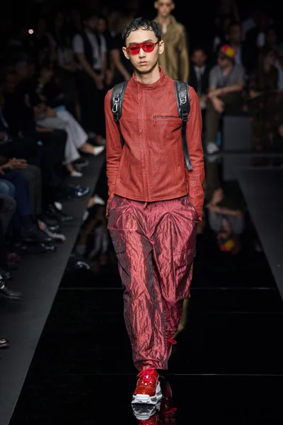 Look 44